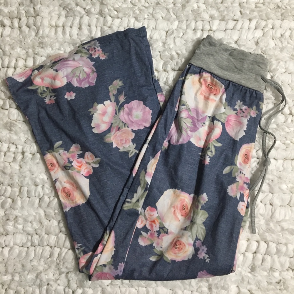 NEW! Candace floral wide leg sweats/lounge pants S - Picture 4 of 5